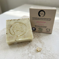 Organic Spa Gift Set, Jasmine, Five Pieces 5