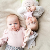 Gift Pack For Babies: Comfort blanket and a Magic Wand