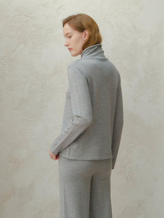 Extra Fine Merino Wool Relaxed Turtleneck (3D-Knit)-0