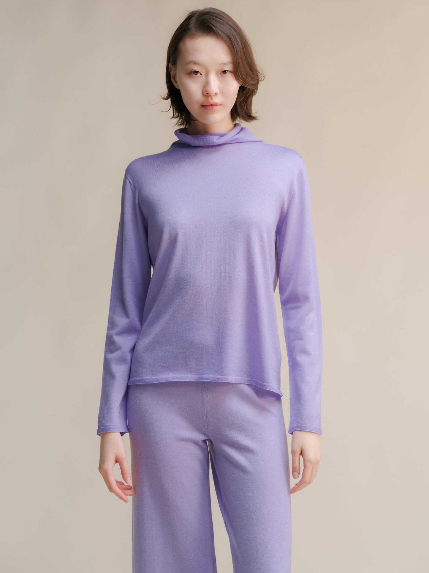 Extra Fine Merino Wool Relaxed Turtleneck (3D-Knit)-8