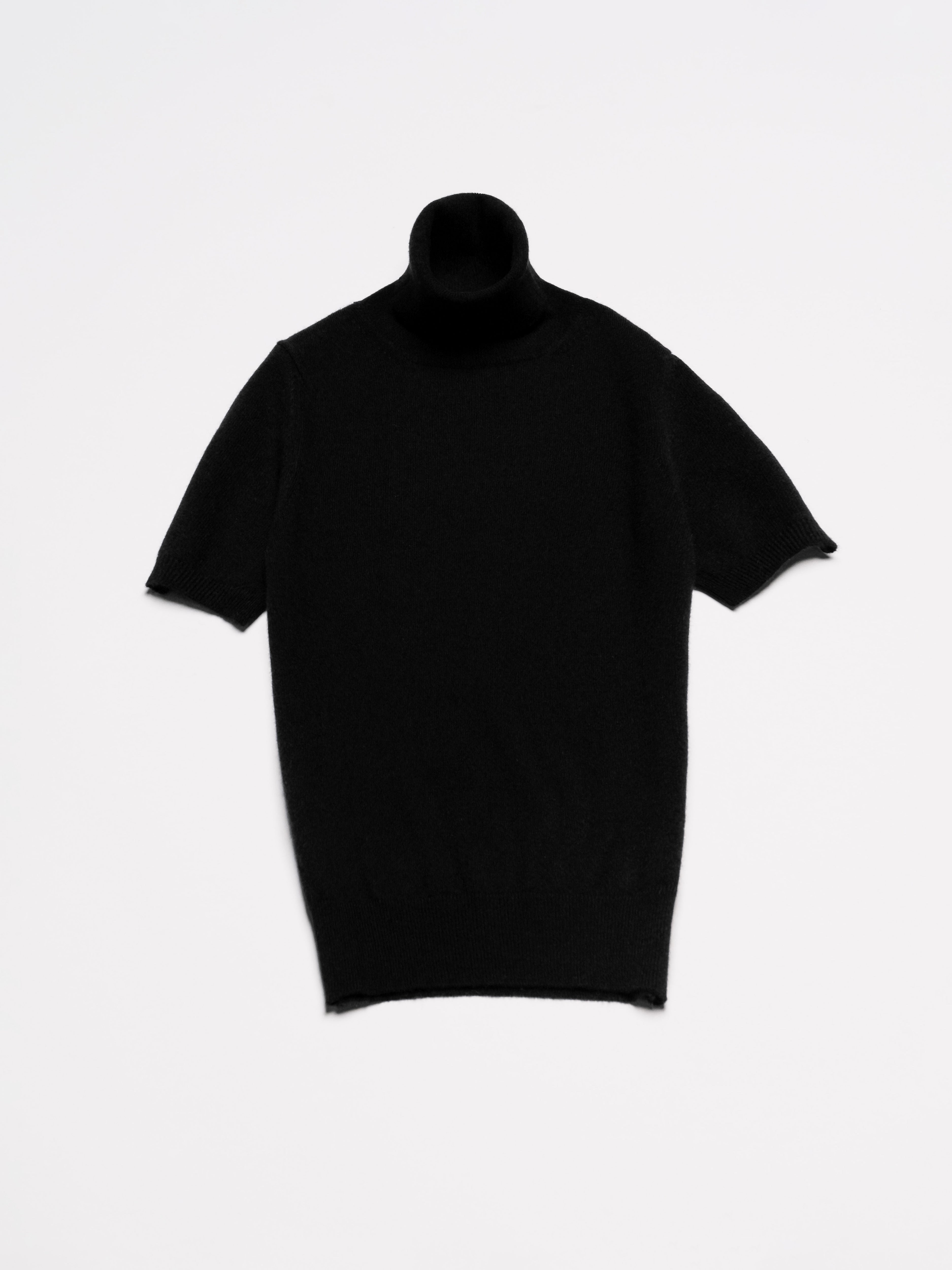 Pure Cashmere Short Sleeve Turtleneck