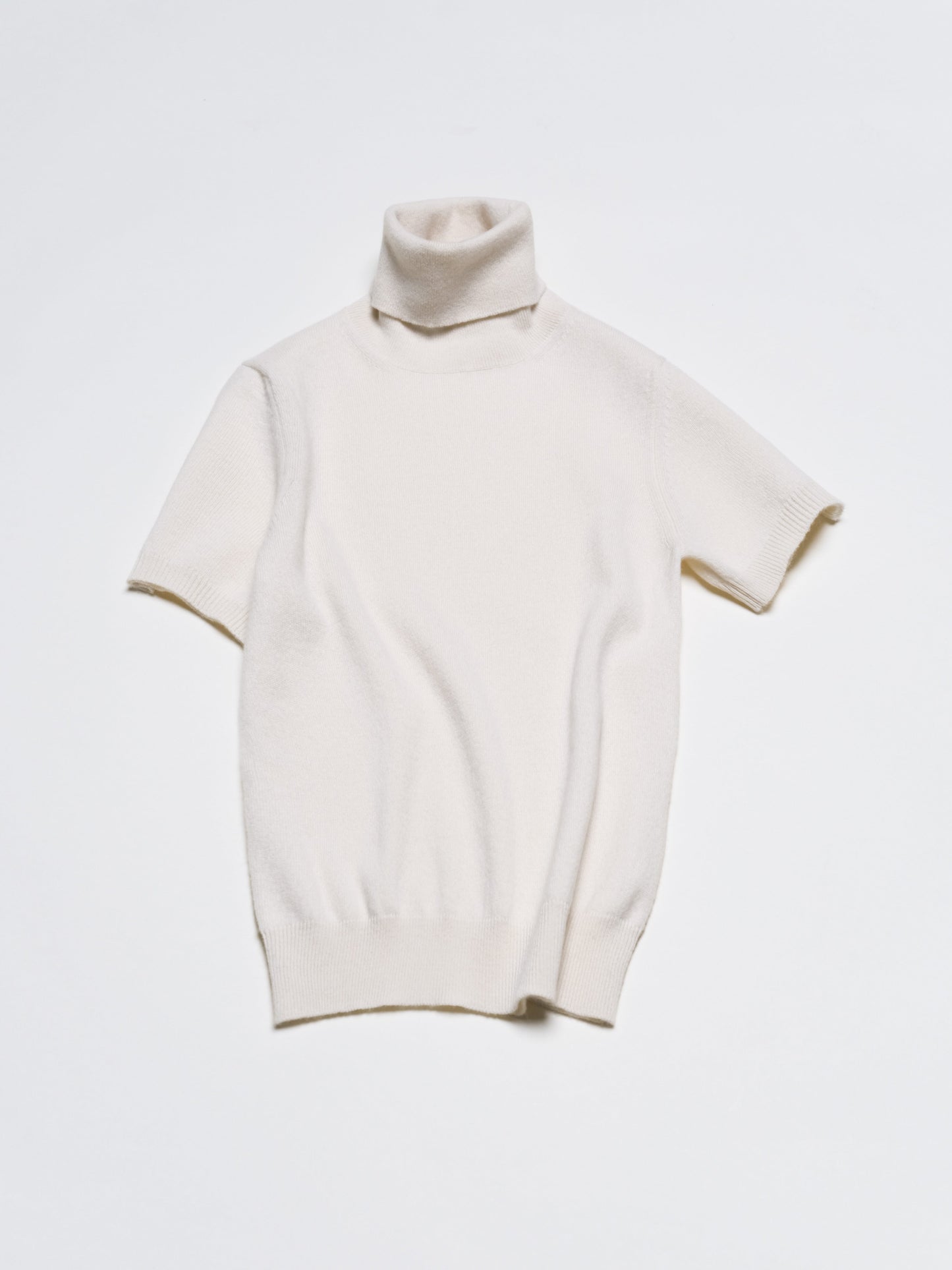 Pure Cashmere Short Sleeve Turtleneck