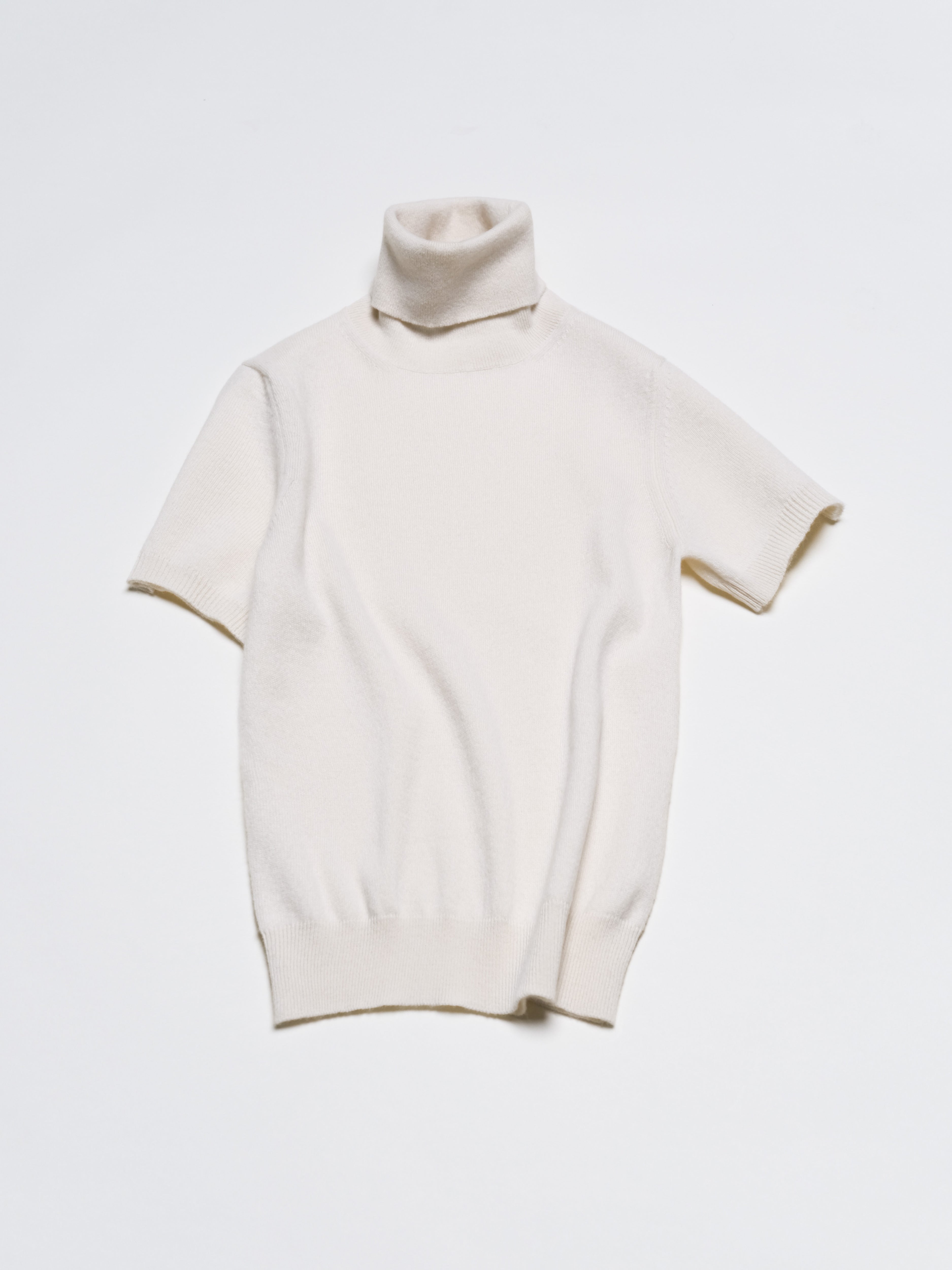 Pure Cashmere Short Sleeve Turtleneck
