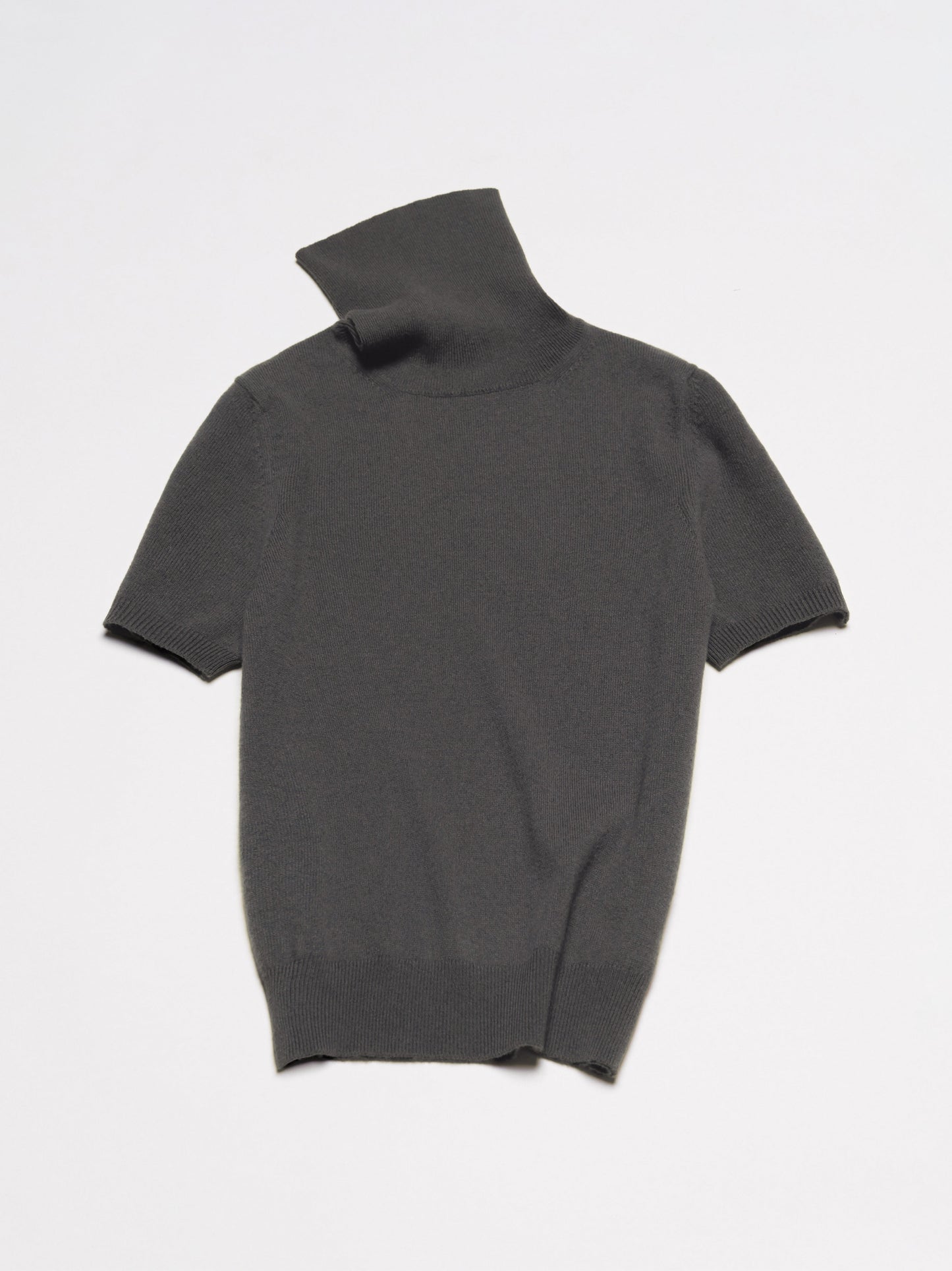 Pure Cashmere Short Sleeve Turtleneck