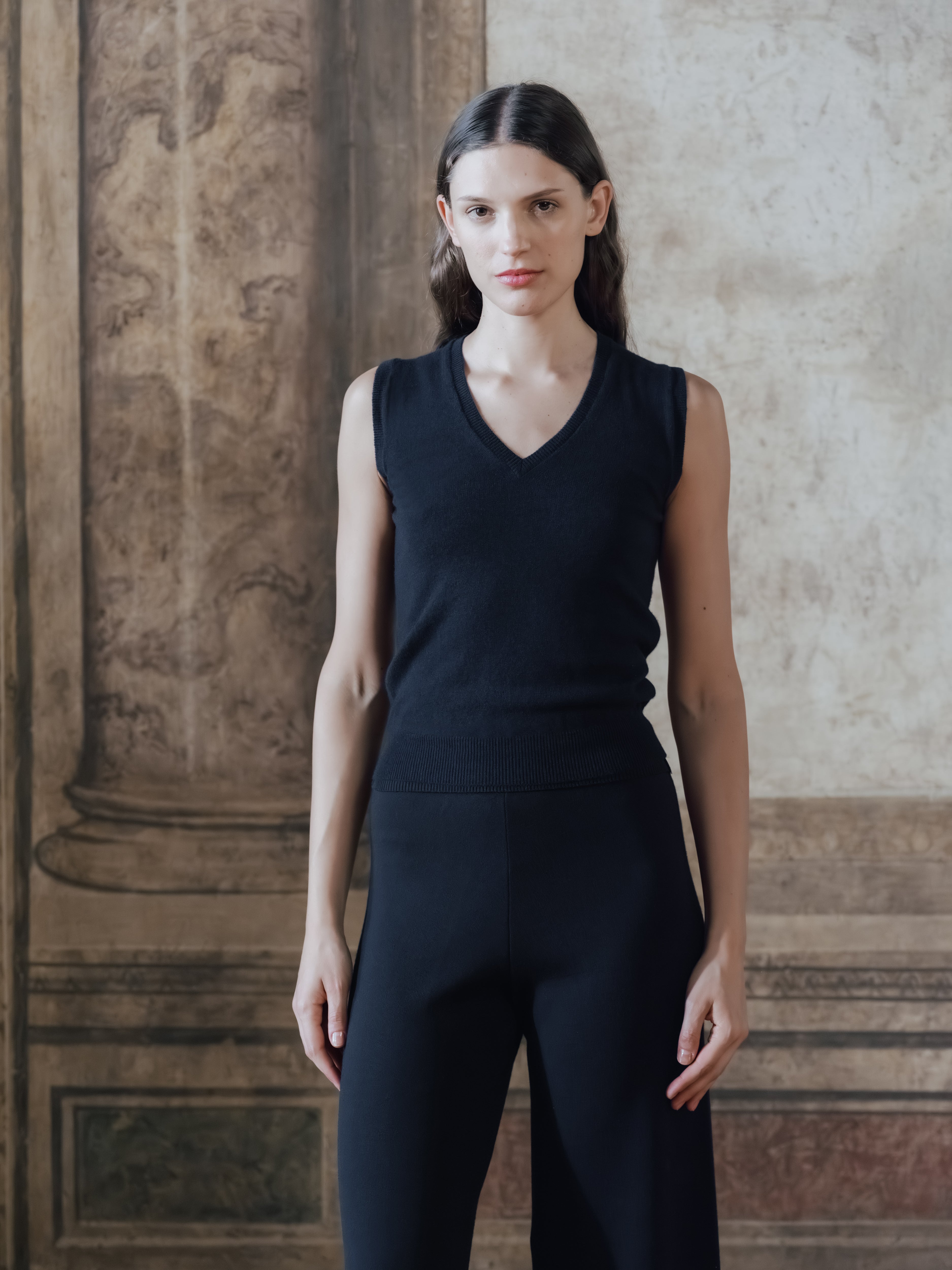 Pure Cashmere V-Neck Tank Top