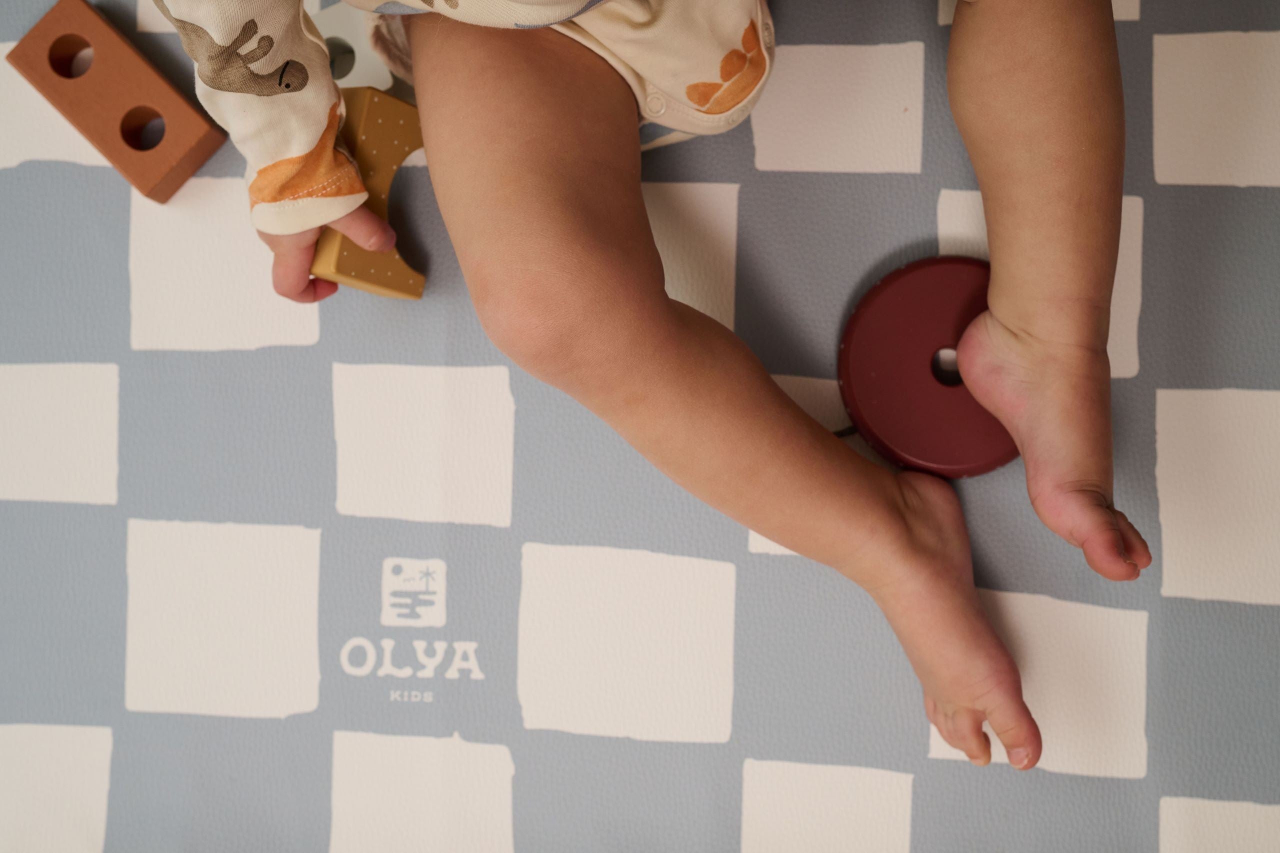Kids Mealtime Floor Mat, Non-Slip & Waterproof - Chess Azure